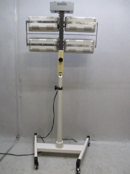ワコー 遠赤外線治療器 ホワイト・ビーム N-3000 ◇B483-3(健康用品
