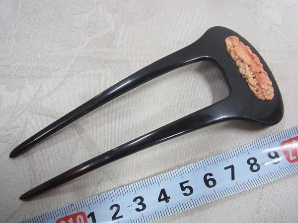 A35237 本鼈甲 花図珊瑚象嵌 かんざし 11g