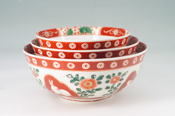 ★古美術 伊万里★赤絵重ね三つ丼 花兎絵★色絵皿陶磁器◆KQMX