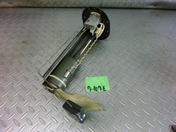 保証付 純正 FC3S RX-7 RX7 13B フューエル 燃料ポンプ 即納