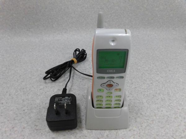 o ア7379)保証有 OKI 事業所コードレス電話 UM7588 美品