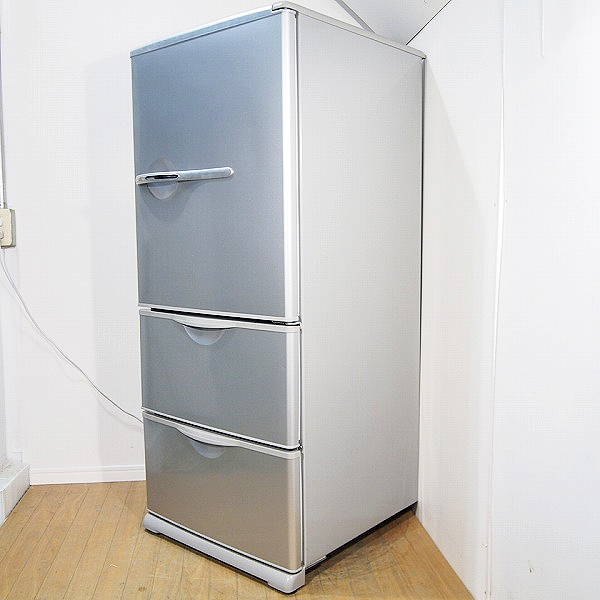 SG104 SANYO 255L 3ドア冷蔵庫 SR261T 2010年製 除菌シート付(200 