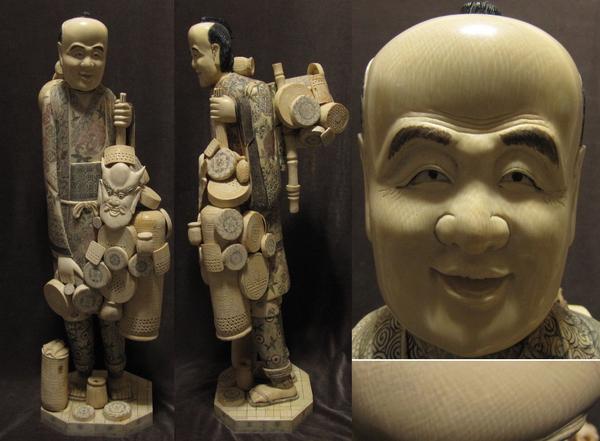 獣骨彫刻　セイウチ牙　翁像　人物像　在銘　置物　時代箱　M　7448 籠売りの翁 象牙細工の人形 重さ約8.4㎏ 1209H2t※ 美術品 東洋彫刻