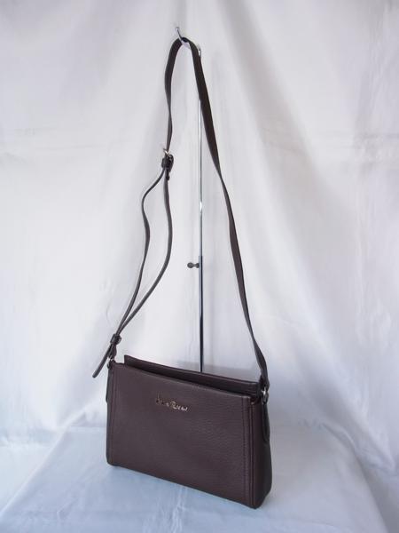 ニナリッチ ショルダーバッグ ソフトレザー 美品