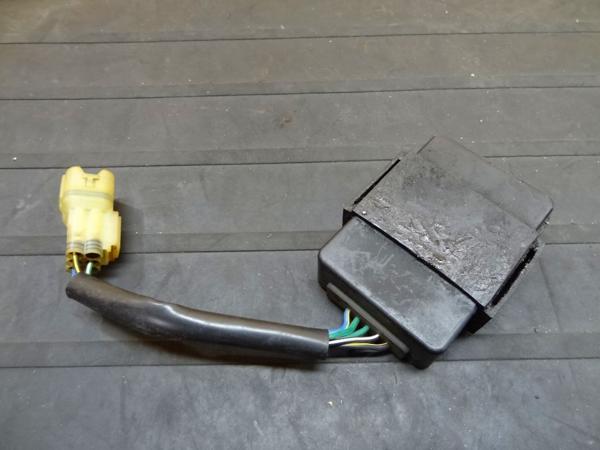 【150811】FTR223(MC34)◎中古CDI イグナイター 始動確認外し