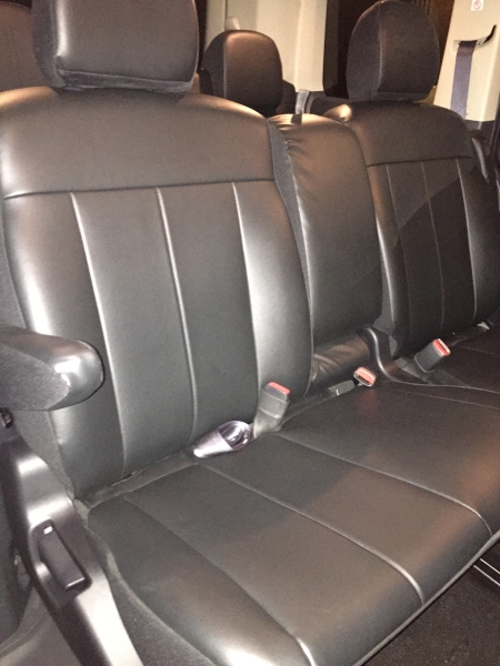 送料無料　デリカD５　三菱純正　本革調シートカバー　中古_2