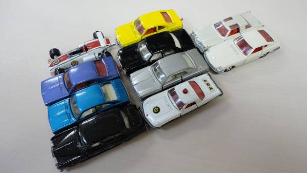 トミカ 日本製 10台 まとめ出し 乗用車、他
