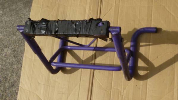 メーカー不明オフロード車用スタンド！
