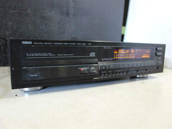 中古 CDプレーヤー YAMAHA CDX-1020 オーディオ機器[r+]76849