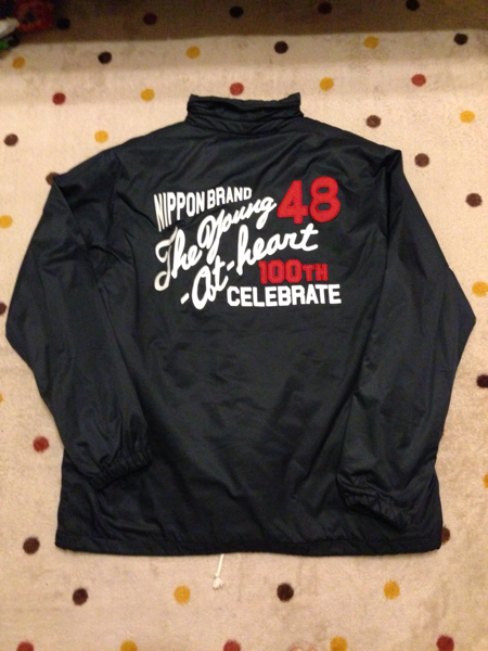 VANのコーチジャケット