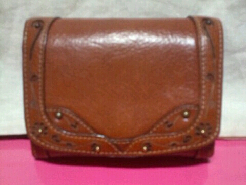 ダコタ　デイジー　二つ折り財布