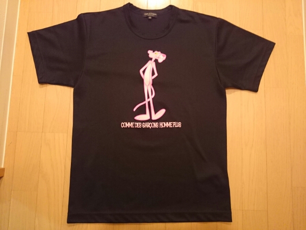 コメリ コムデギャルソン tシャツ ピンク 新品 コムデギャルソン