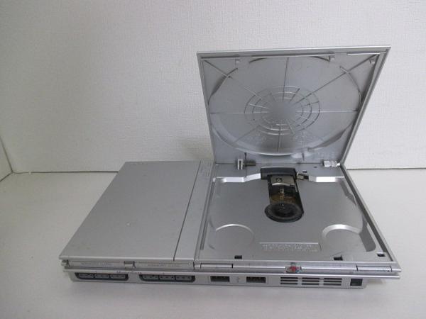 5717U★SONY★PS2本体★シルバー★SCPH-75000★