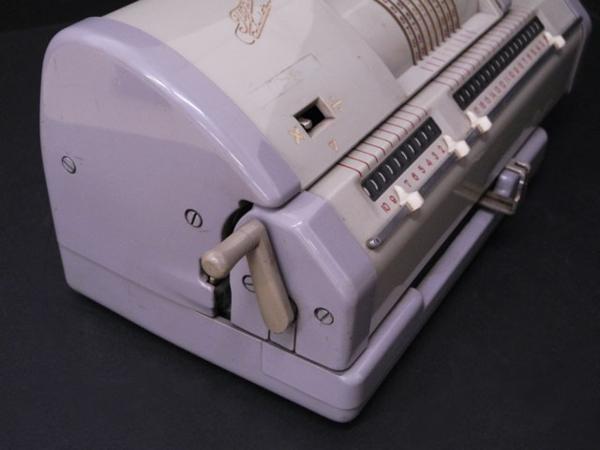 ◇昭和アンティーク Tiger Calculator タイガー手動式計算器