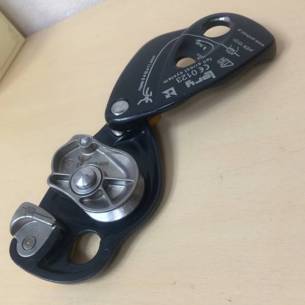 ◇中古 下降器 ANTHRON Lory アンスロン ローリー (EDDY エディ 