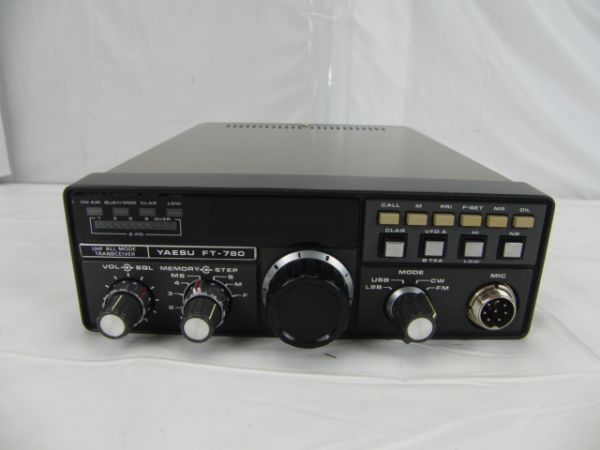 YAESU 高感度の高性能機 「FT-4600」 144M/430M 美品動作品