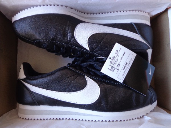 新品 NIKE ナイキ CLASSIC CORTEZ PREMIUM コルテッツ 黒白 9