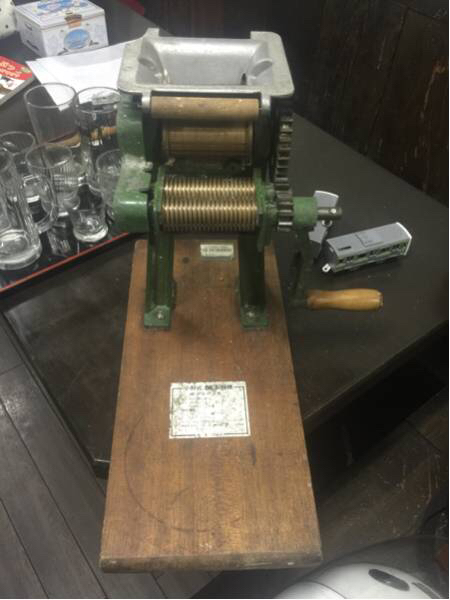 製麺機の出品です