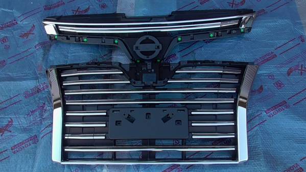 エルグランド E52 H/S 後期 純正 グリル 納車外 美品 良品