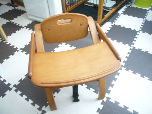 【大和屋】アーチ ベビー ローチェア テーブル付　新品同様