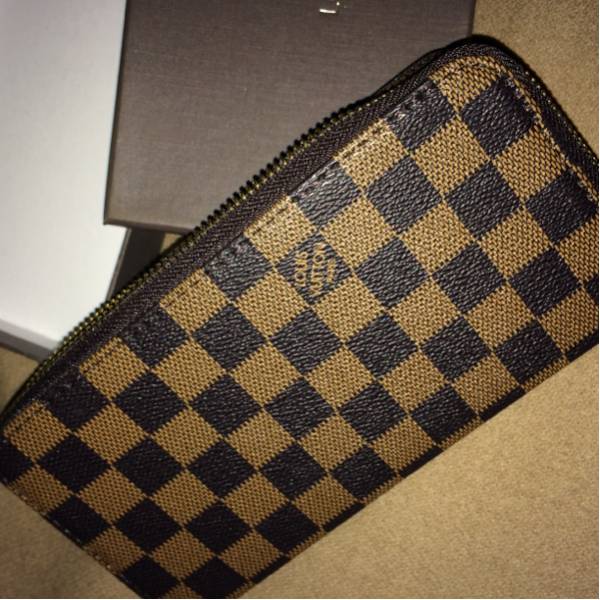 新品 LV ダミエ エベヌ ジッピー 長財布 茶 ルイ・ヴィトン