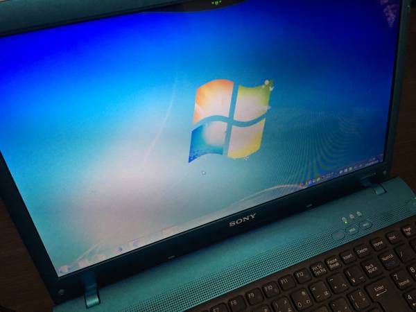 【中古】VAIO VPCEB49FJL Corei5-480M/メモリ4GB/2.67GHz/BD