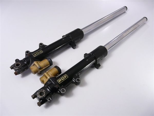 GSX750S 3型 カタナ 刀 GR72A 純正 フロントフォーク 左右セット