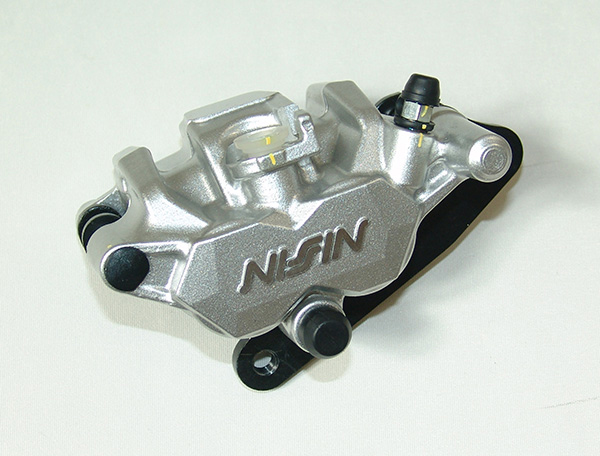 1円～】NSR50 NS-1 NISSIN製・ニッシン 2POTキャリパー銀 自動車