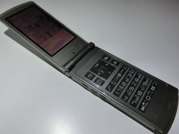 docomo N-03B docomo N-03B