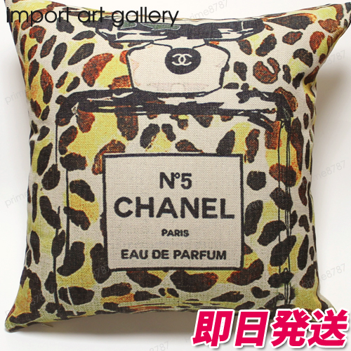CHANEL シャネル　クッション　非売品 CHANEL シャネル クッション 非売品 中古・古着通販】CHANEL (シャネル