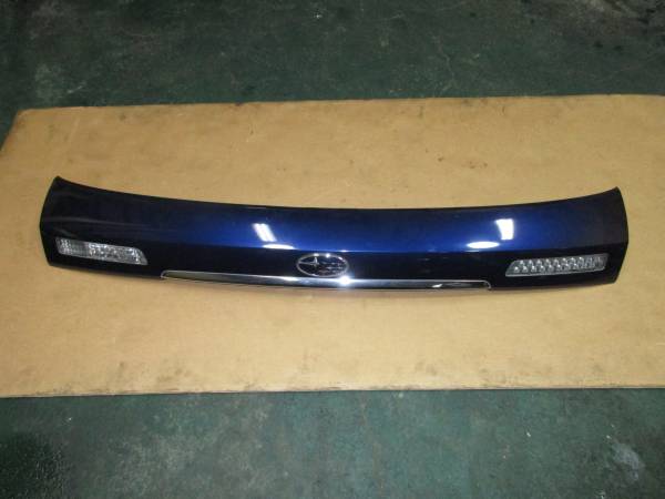 レガシィ（ＢＰ５）　リアガーニッシュ！コンメタ