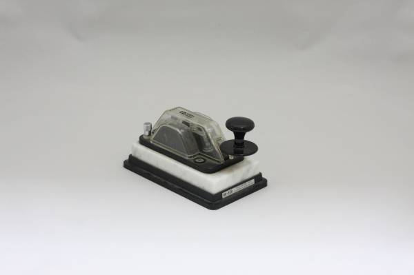 ハイモンド HK-909 縦振電鍵