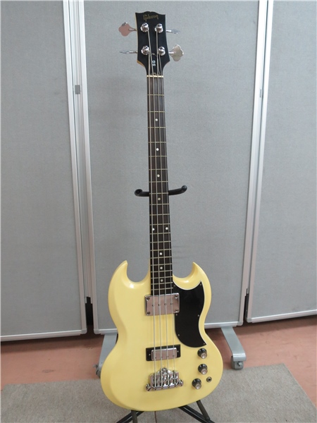 ☆Gibson ギブソン SGベース ハードケース付☆ ギブソン エレキベース