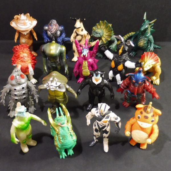 K128 日本製 ウルトラ怪獣 ソフビ 怪獣ブースカ カネゴン 他 ★