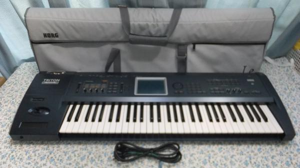 K09022■美品 KORG シンセサイザー TRITON EXTREME ■
