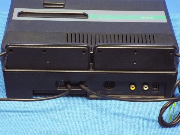 SHARP AN-505-BK ゲーム機本体 ツインファミコン＊現状品 おもちゃ