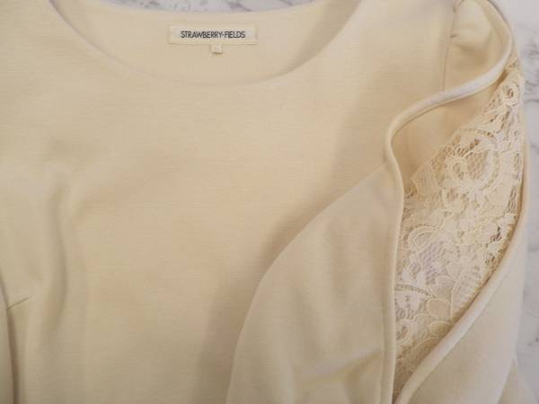 美品☆ストロベリーフィールズ☆バニラレース＆リボンワンピース