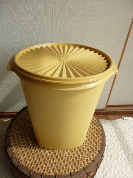 タッパーウェア マキシクイーンデコレーター Tupperware