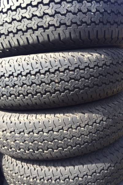 １４５Ｒ１２　６ＰＲ　ＬＴ　４本ホイールセット　残溝あります