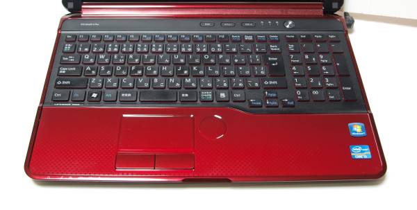 LIFEBOOK AH54/E /Core i3/ 8GB/ 640GB/ Win7/ MS Office2013Pro