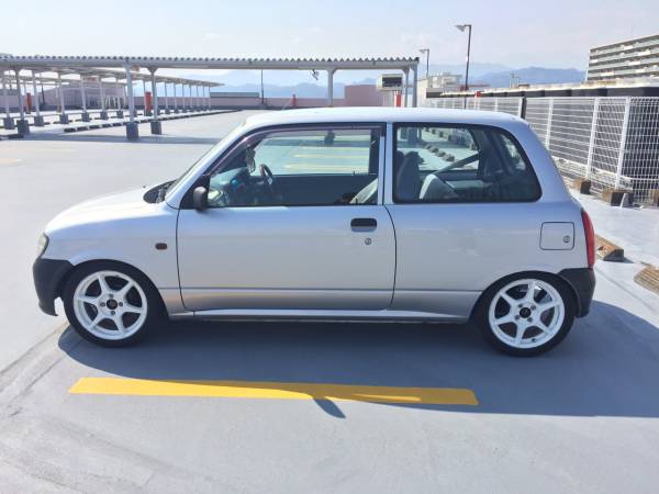 ミラ☆低走行☆希少5速MT☆ローダウン☆カスタム多数 自動車基本