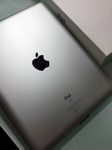 美品 iPad2 Wi-Fi 64GB MC981Ｊ/Ａ 白