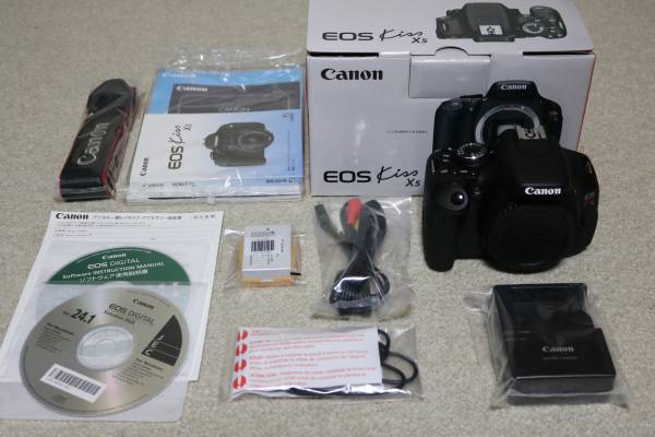 美品 キヤノン EOS Kiss X5 ボディ