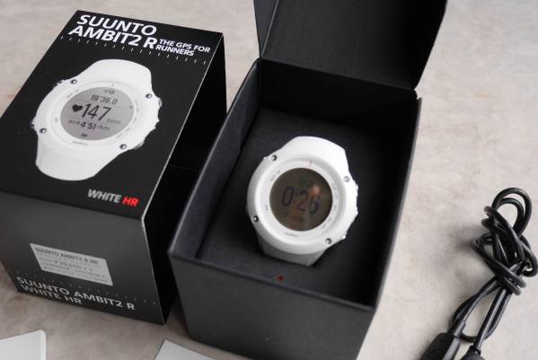美品！】SUUNTO AMBIT2R ホワイト