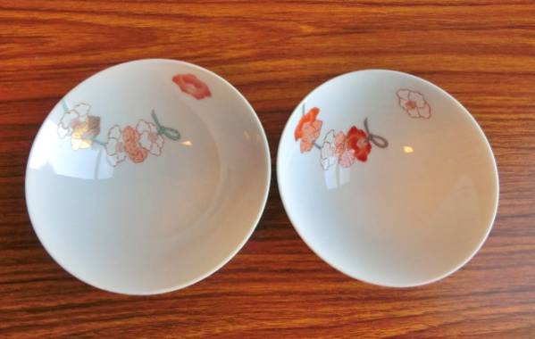 新品未使用 深川製磁 組飯碗 奥深く 紅白花結び 夫婦茶碗