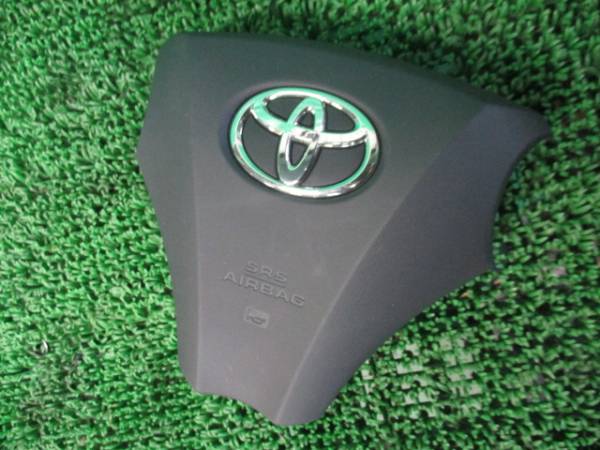 28C iQ 10系 純正 エアバック カバー ホーン ボタン パッド