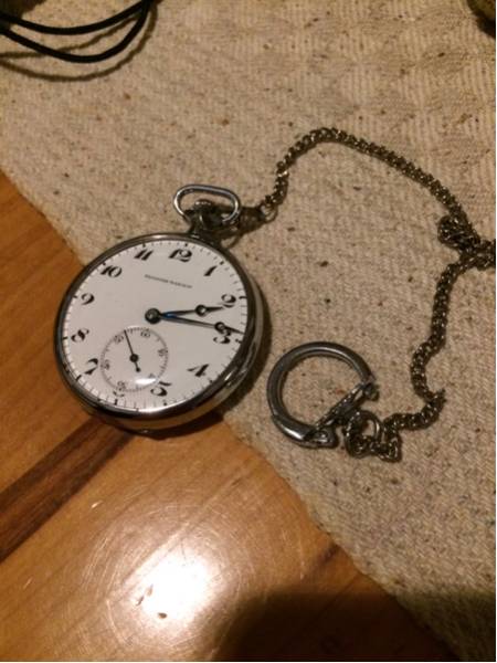 懐中時計 鎖付き タバン 手巻 アンティーク tavannes watch co