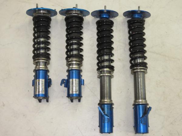 GDBインプレッサ前期用CUSCOフルタップ車高調整サスキット中古品