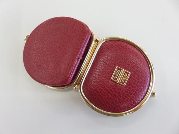 中古☆GIVENCHY【ジバンシィ】 小物入れ/小銭入れ