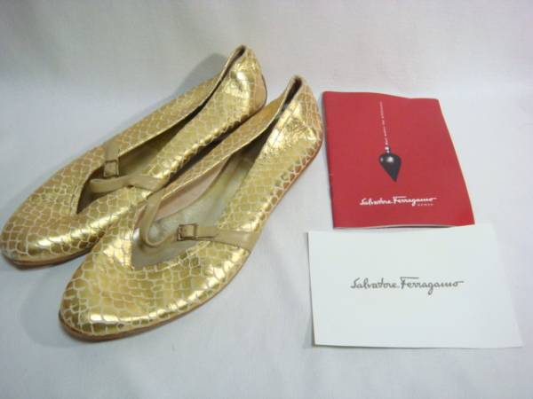 本物フェラガモ Salvatore Ferragamo パンプス 参考定価4万円